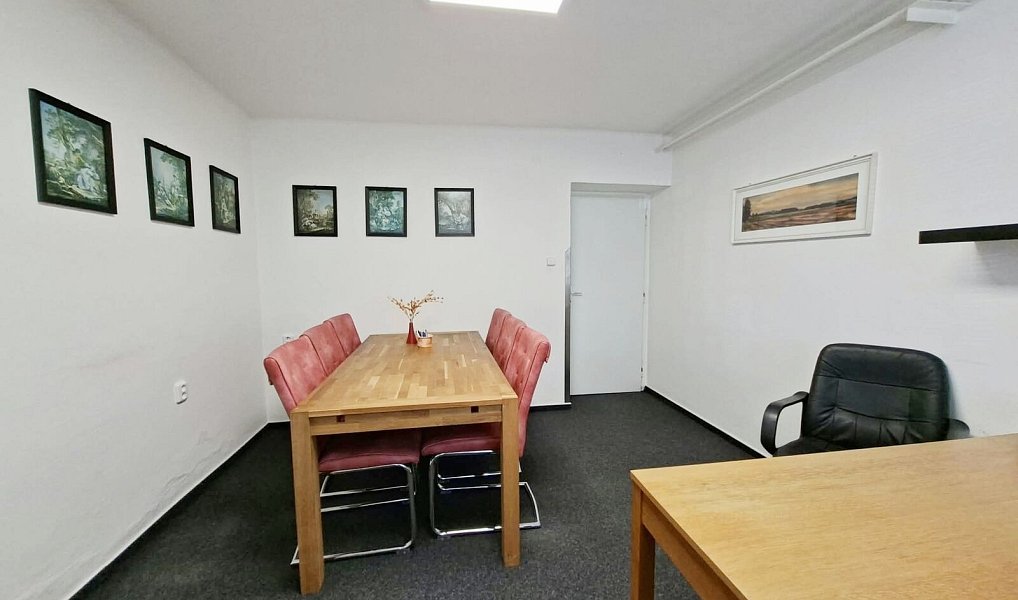 Pronájem kanceláře 16 m², Karviná – náhled fotky 4