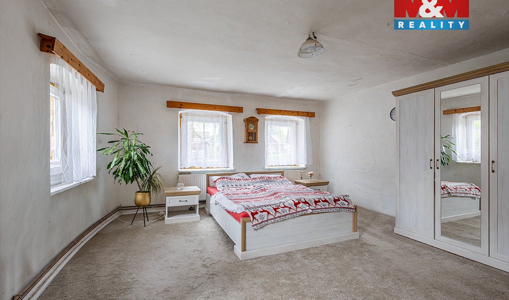 Prodej domu 250 m² s pozemkem 928 m², Mařenice – náhled fotky 7