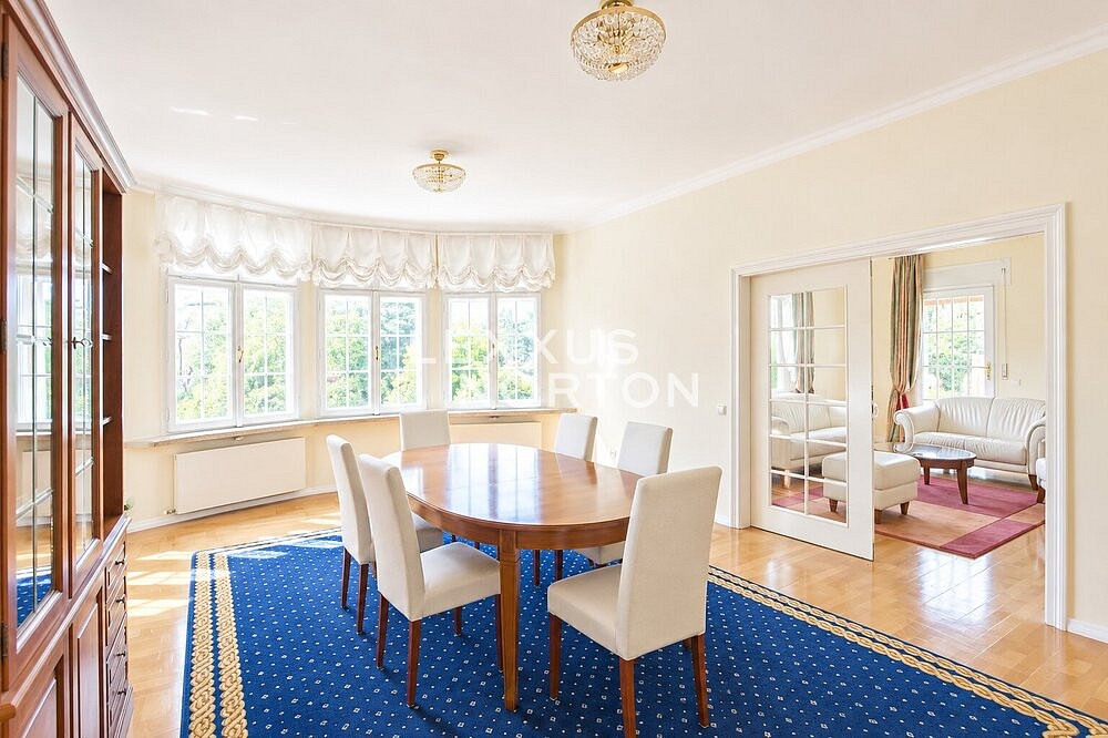 Pronájem bytu 3+1 150 m² – fotografie 3