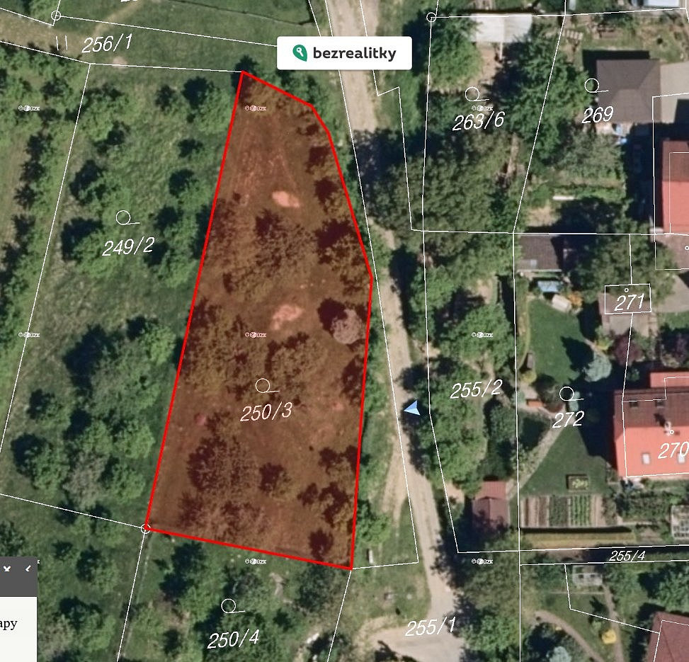 Prodej stavebního pozemku 912 m²