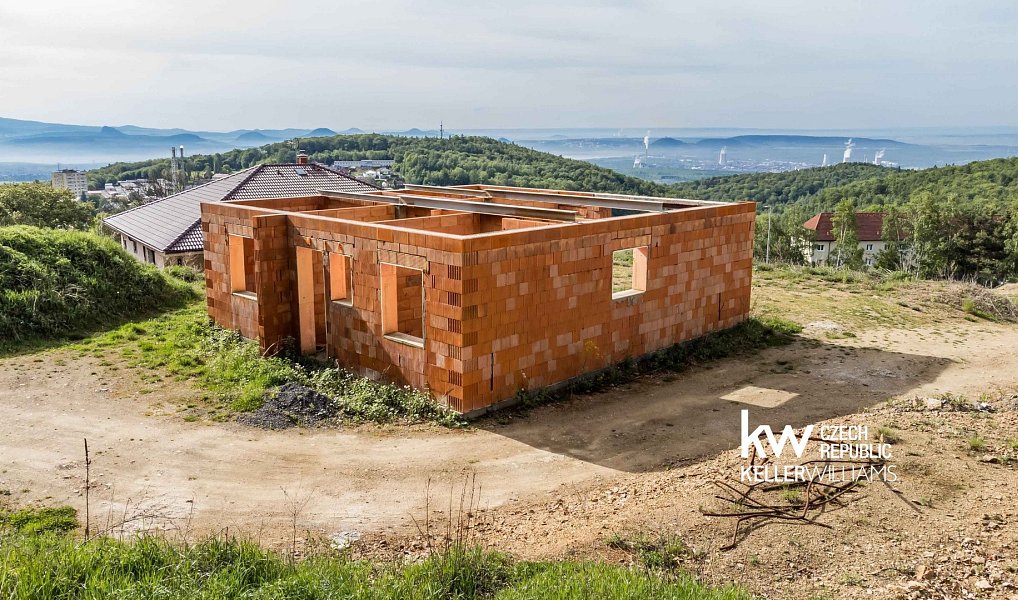 Prodej stavebního pozemku 1 731 m², Meziboří – náhled fotky 9
