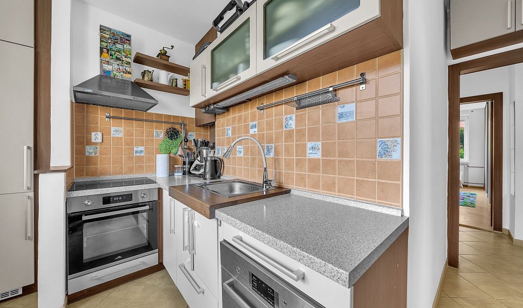 Prodej bytu 3+1 64 m², Trutnov – náhled fotky 11