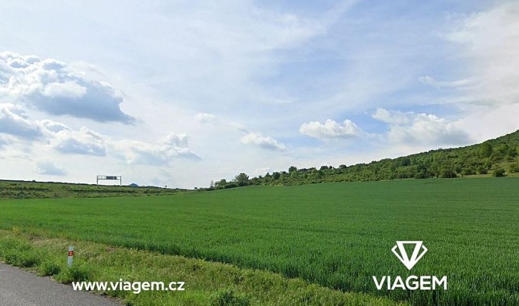 Prodej pole 4 487 m², Vchynice – náhled fotky 2