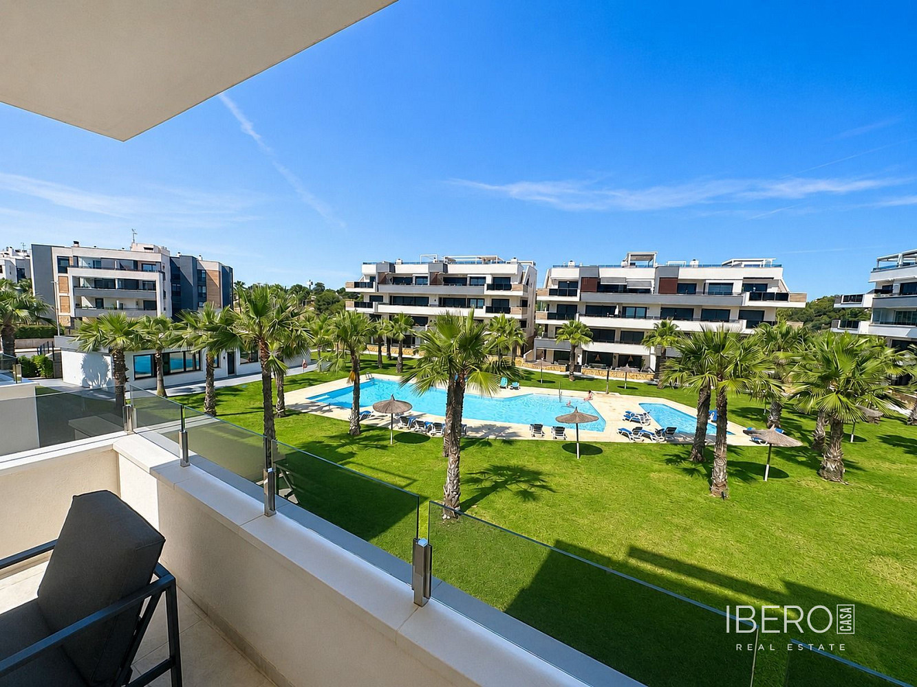 Prodej bytu 3+kk 70 m² — photo 2