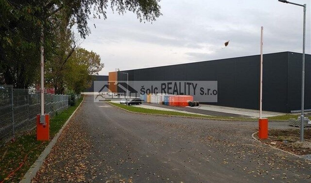 Pronájem výrobních prostor 24 000 m², Lázně Toušeň – náhled fotky 4