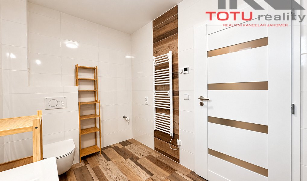 Pronájem bytu 3+kk 74 m², Černožice – náhled fotky 10