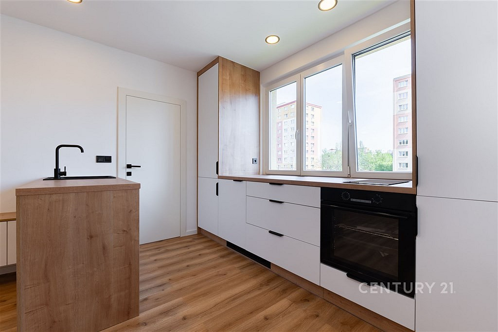 Prodej bytu 2+kk 35 m² — photo 3