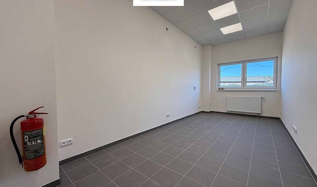 Pronájem výrobních prostor 1 026 m², Kladno – náhled fotky 15