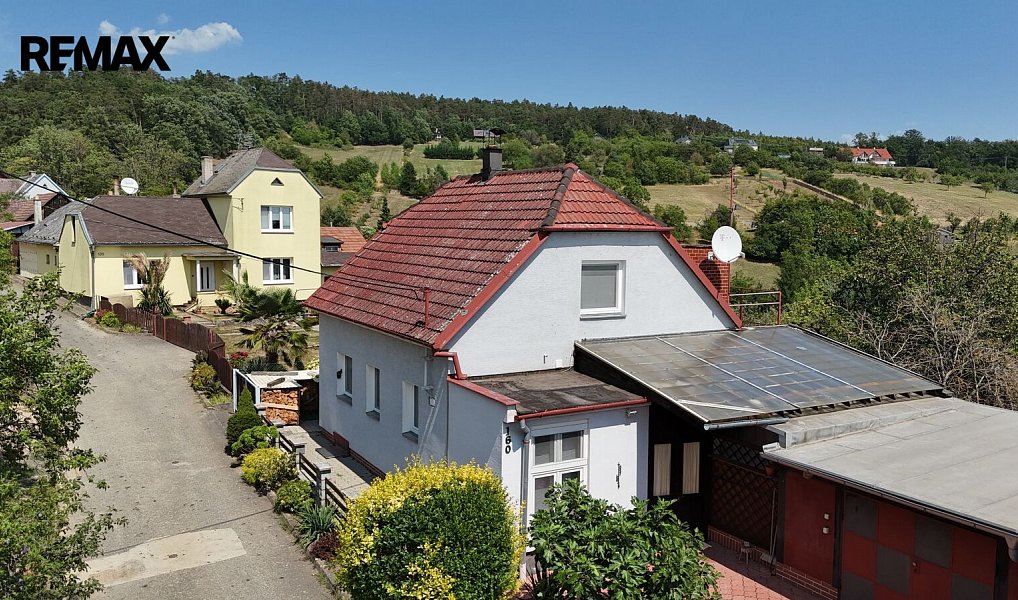 Prodej domu 100 m² s pozemkem 296 m², Břestek – náhled fotky 2