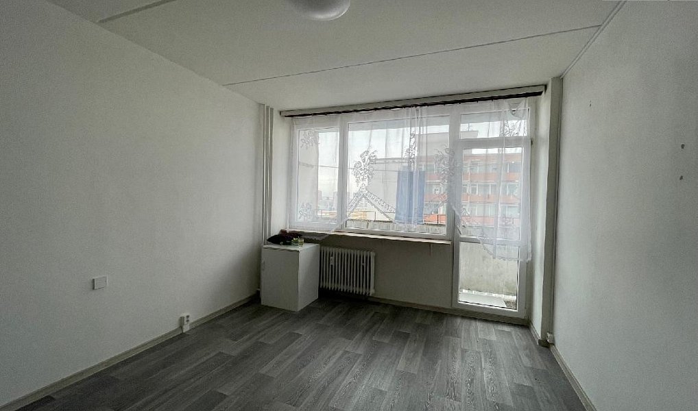 Prodej bytu 1+kk 21 m², Most – náhled fotky 4