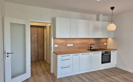Pronájem bytu 1+kk 31 m², Divíškové, Praha 5 - Hlubočepy
