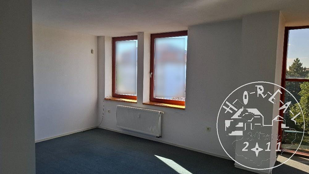 Pronájem obchodních prostor 27 m² – fotografie 4