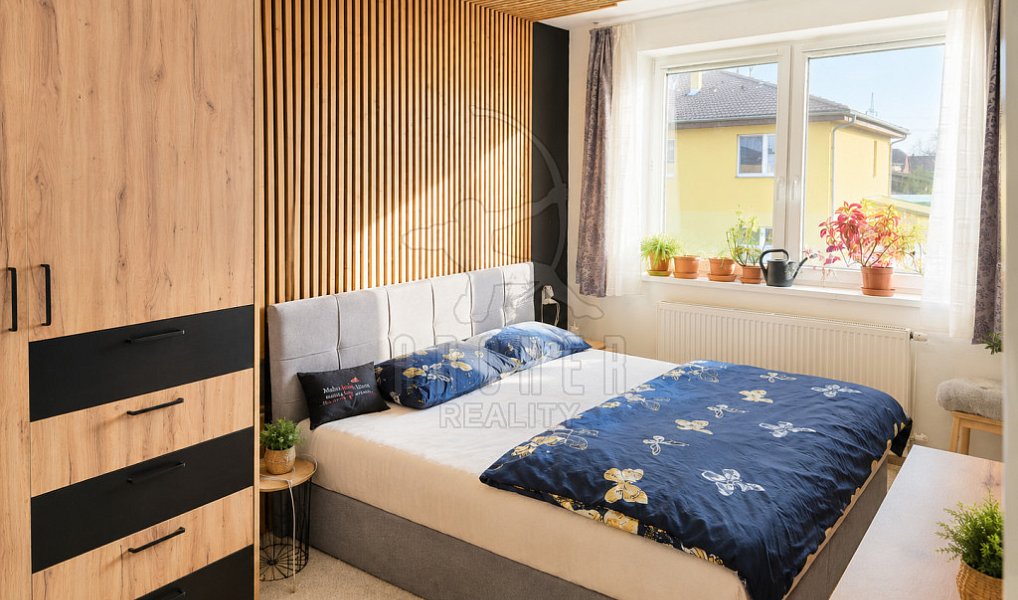 Prodej bytu 3+kk 365 m², Polerady – náhled fotky 14
