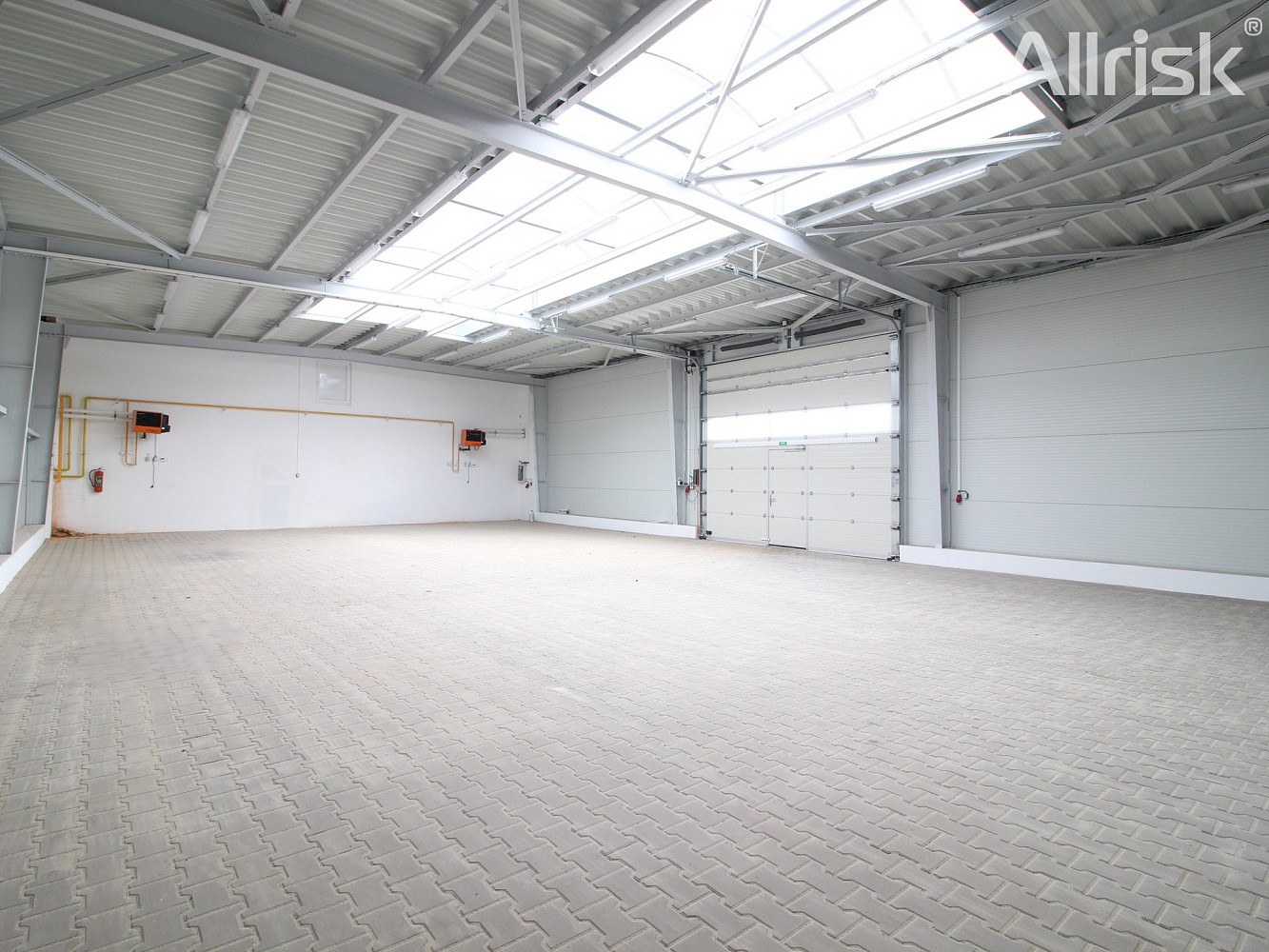 Pronájem výrobních prostor 246 m²