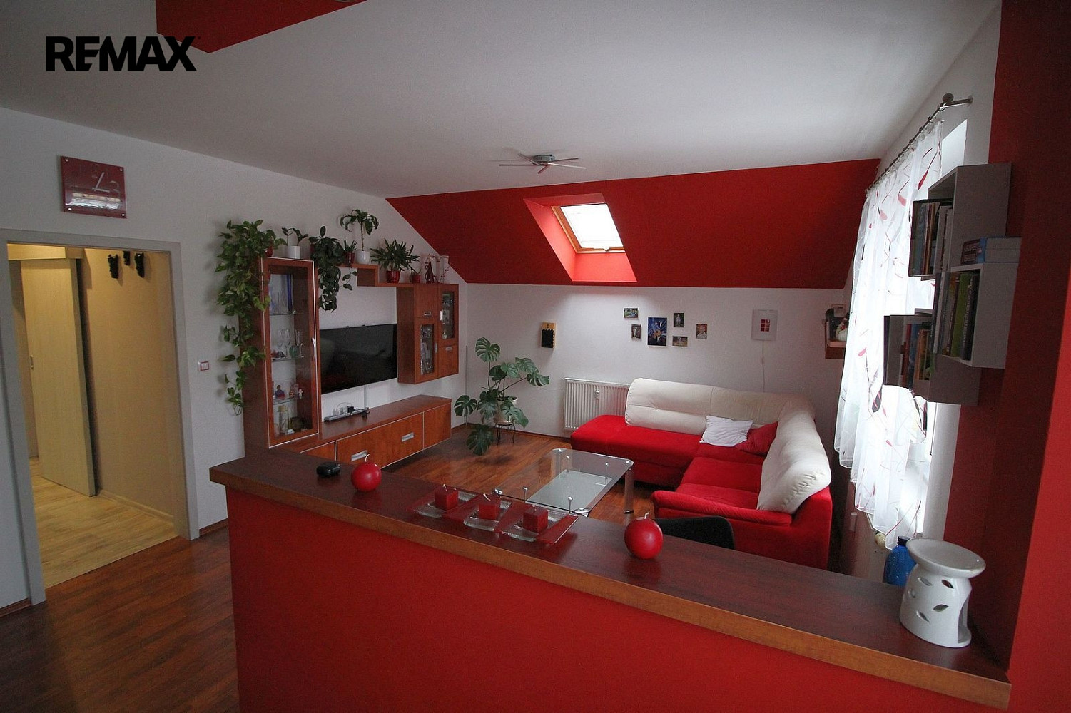 Pronájem bytu 3+kk 66 m² – fotografie 3