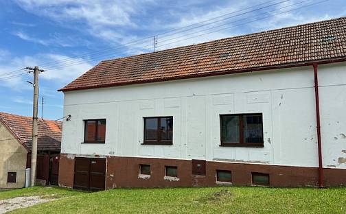 Prodej domu 100 m² s pozemkem 675 m²