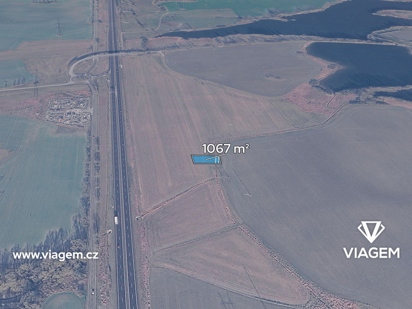 Prodej pole 355 m²