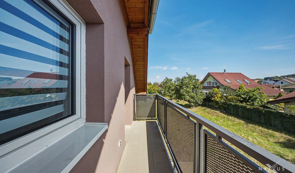 Pronájem domu 138 m² s pozemkem 1 024 m², Postřižín – náhled fotky 25