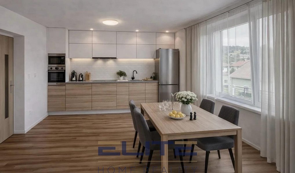 Prodej domu 253 m² s pozemkem 791 m², Hradčany – náhled fotky 2