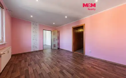 Prodej bytu 3+1 55 m², Karla Čapka, Habartov, okres Sokolov