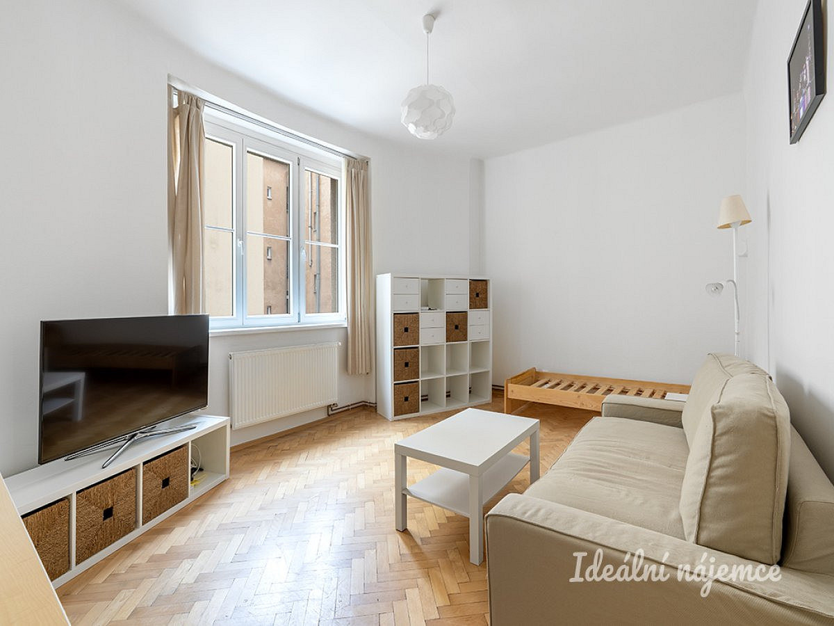 Pronájem bytu 2+kk 37 m²