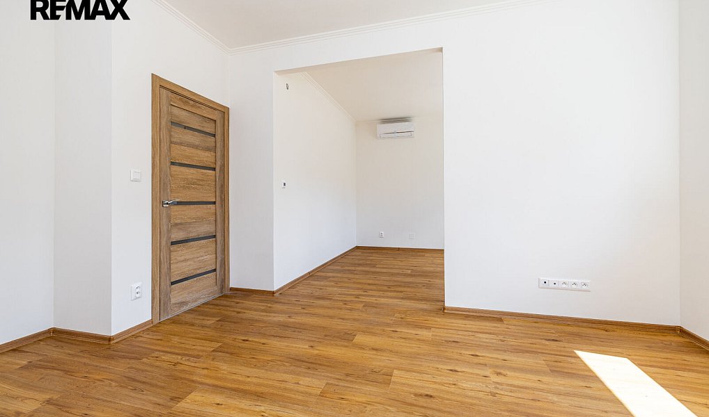 Prodej domu 149 m² s pozemkem 300 m², Košťany – náhled fotky 17