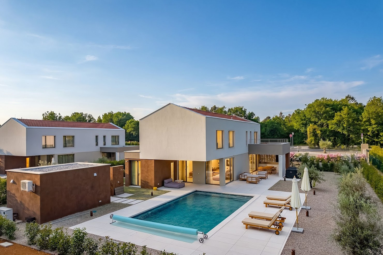 Prodej stavebního pozemku 2 642 m²