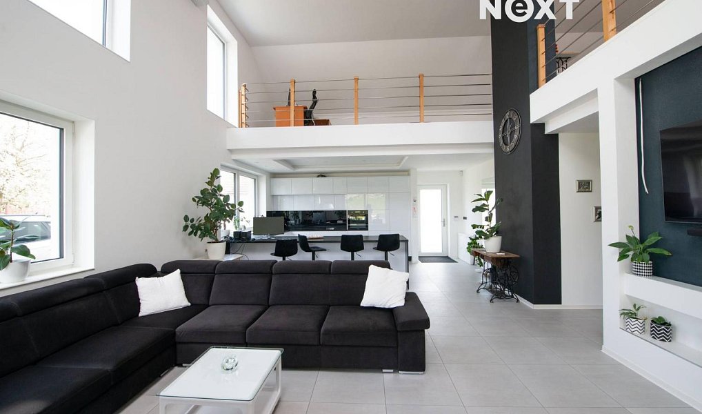 Prodej domu 263 m² s pozemkem 38 000 m², Jestřebí – náhled fotky 15