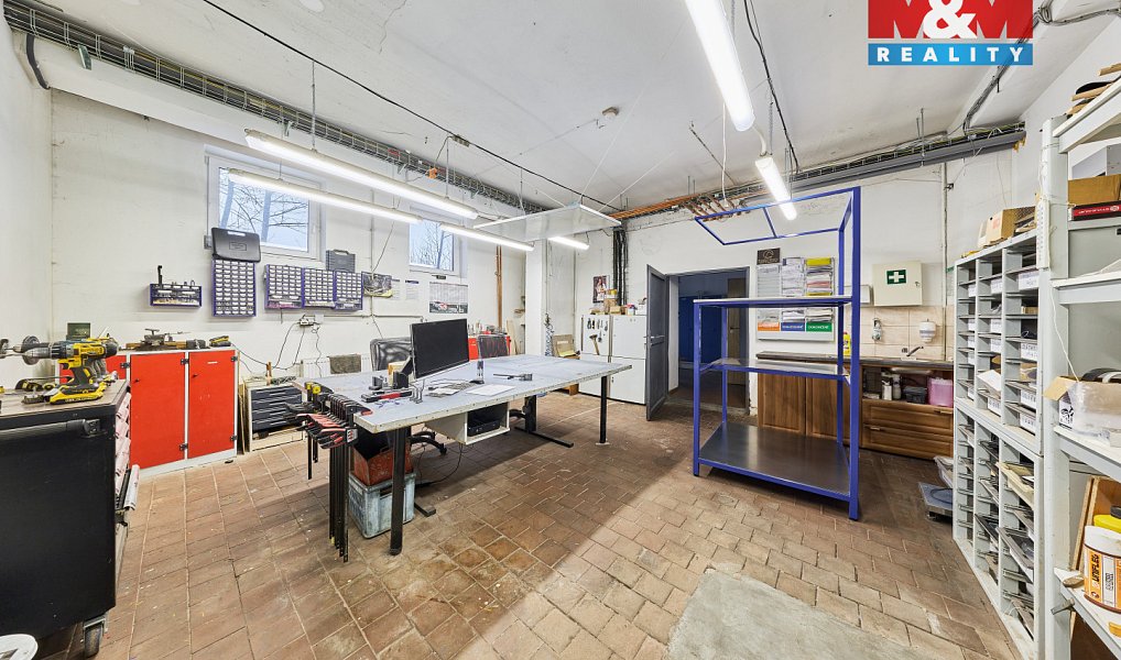 Prodej obchodních prostor 1 667 m², Trutnov – náhled fotky 11
