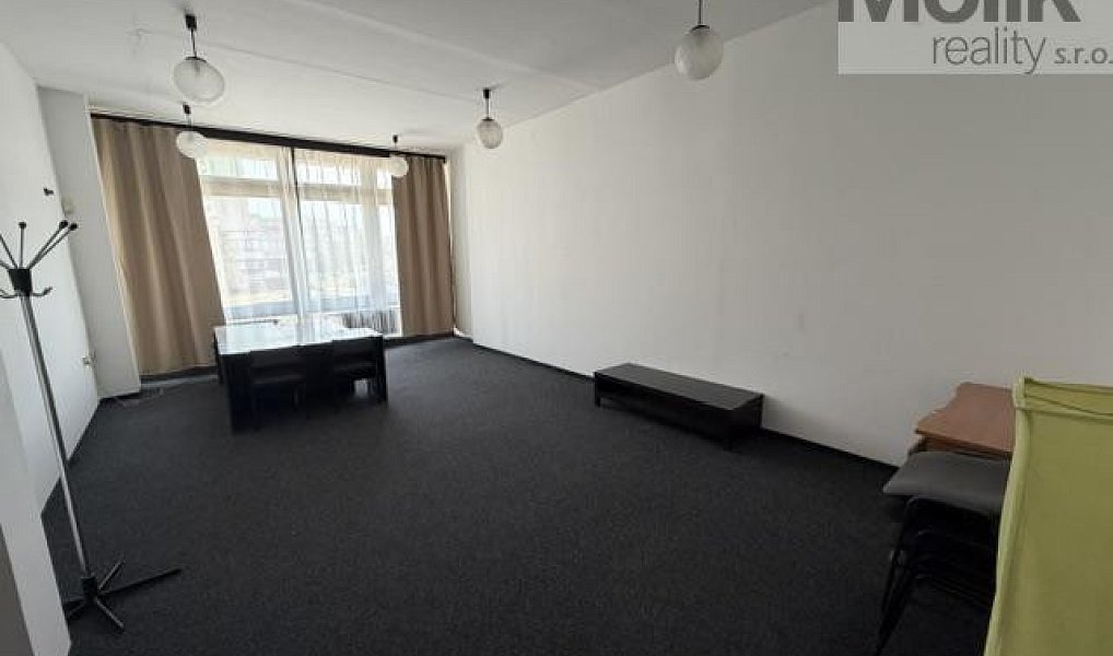 Pronájem kanceláře 37 m², Most – náhled fotky 3