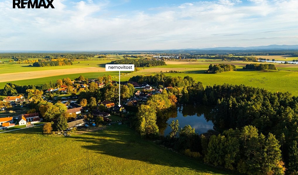 Prodej domu 220 m² s pozemkem 2 087 m², Hvozdec – náhled fotky 33
