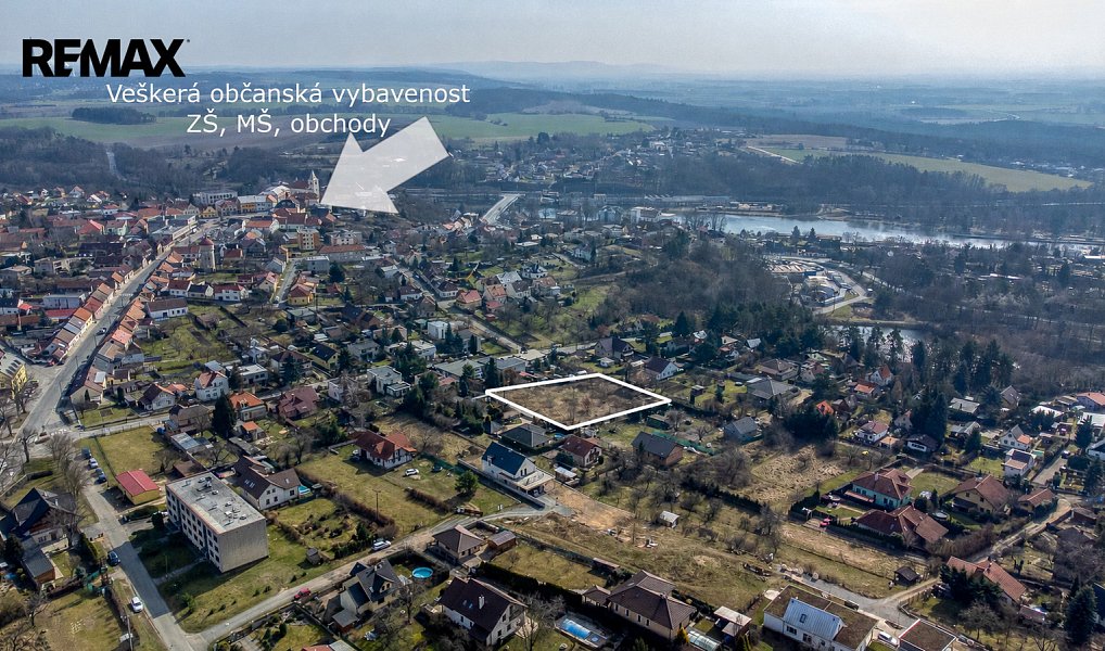 Prodej stavebního pozemku 860 m², Týnec nad Labem – náhled fotky 2