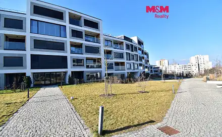 Pronájem bytu 1+kk 36 m², Kurandové, Praha 5 - Hlubočepy