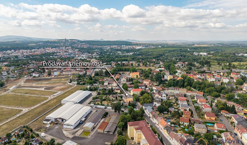 Prodej domu 210 m² s pozemkem 322 m², Novosedlice – náhled fotky 34