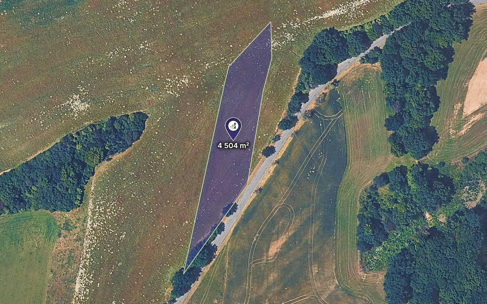 Prodej pole 4 504 m²