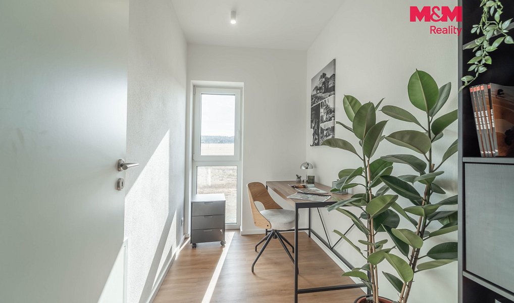 Prodej bytu 4+kk 141 m², Rokycany – náhled fotky 12