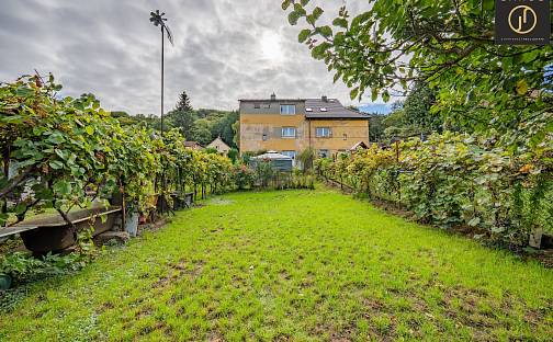 Prodej domu 150 m² s pozemkem 726 m², Malá strana, Kladno - Švermov