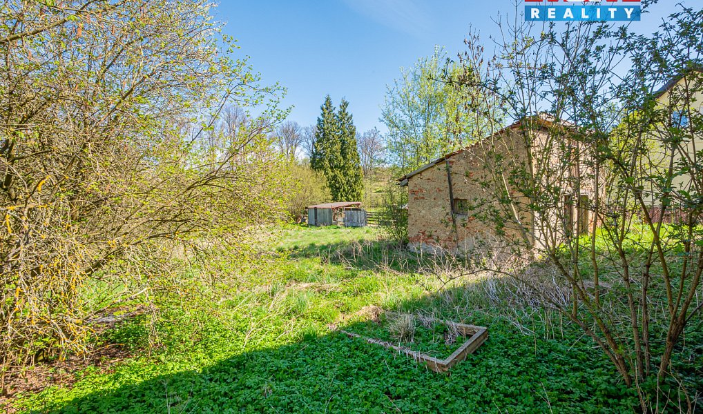 Prodej stavebního pozemku 1 275 m², Bystřice – náhled fotky 8