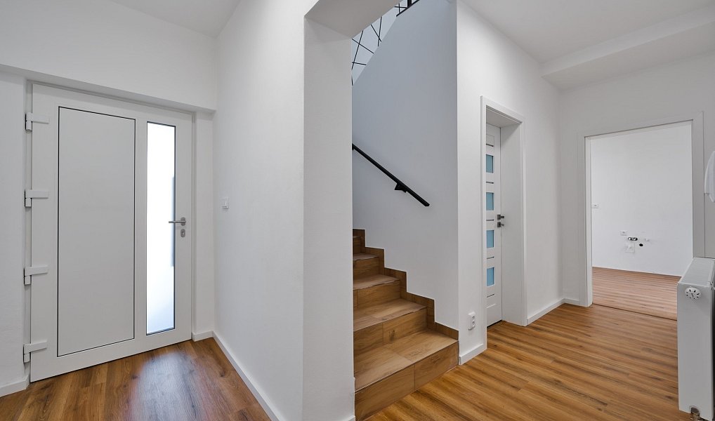 Prodej domu 170 m² s pozemkem 202 m², Újezd u Brna – náhled fotky 22