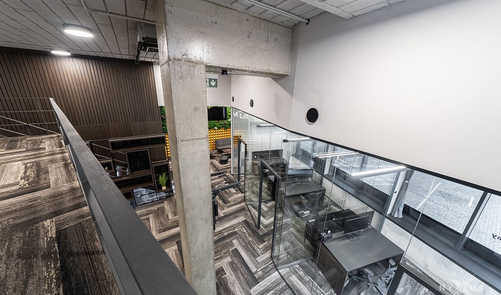 Pronájem kanceláře 177 m², Praha – náhled fotky 16