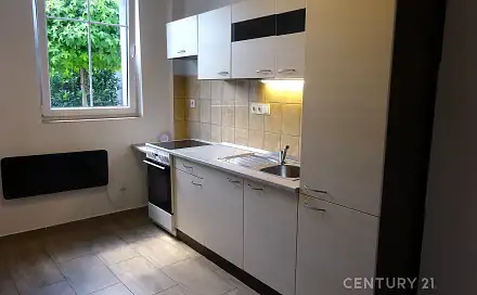 Pronájem bytu 2+kk 43 m²