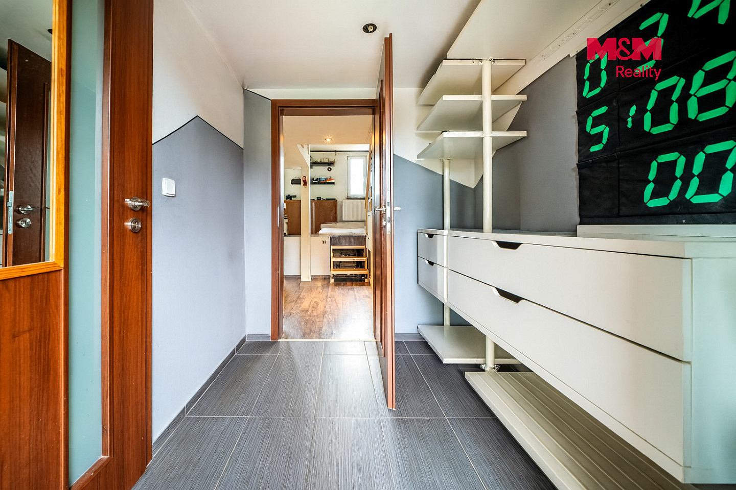 Prodej domu 203 m² s pozemkem 654 m² – fotografie 3