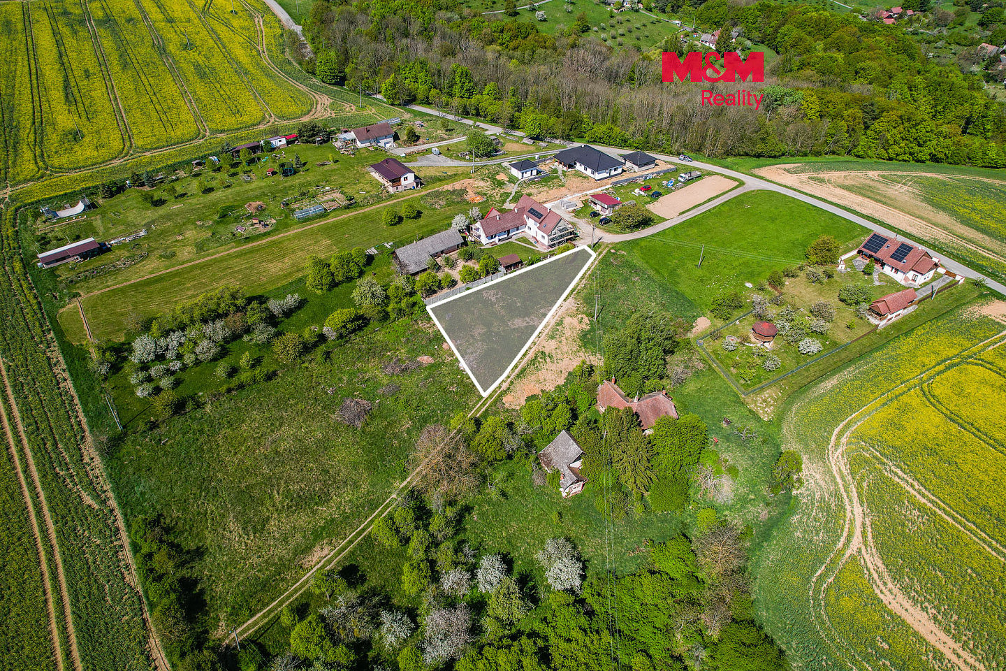 Prodej stavebního pozemku 772 m²