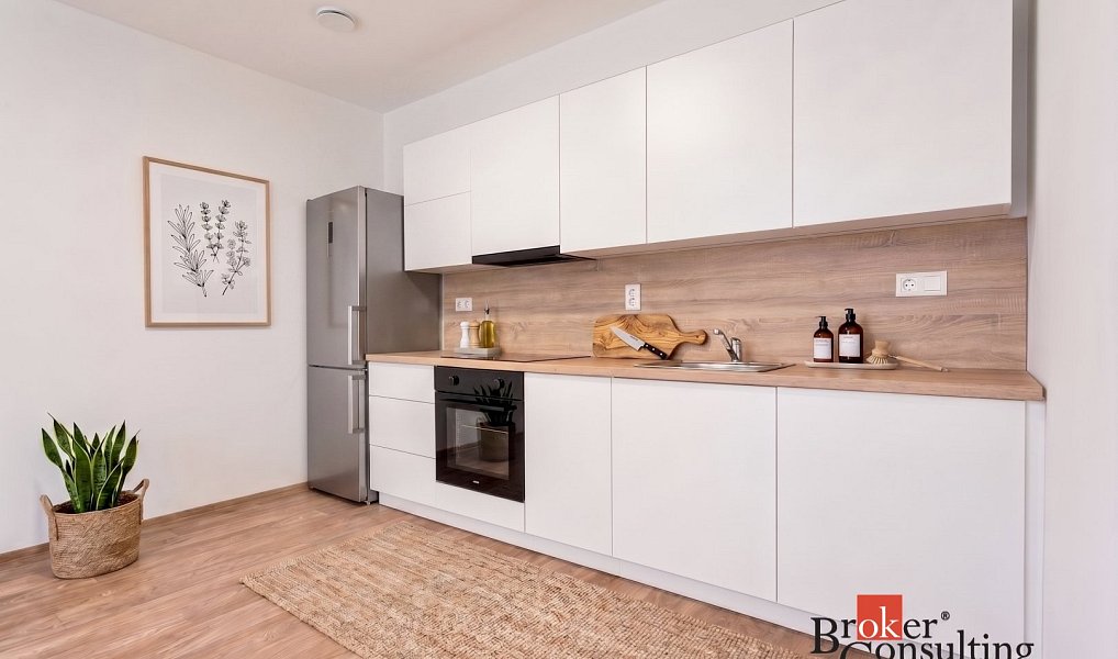 Pronájem bytu 2+kk 45 m², Ostrava – náhled fotky 5