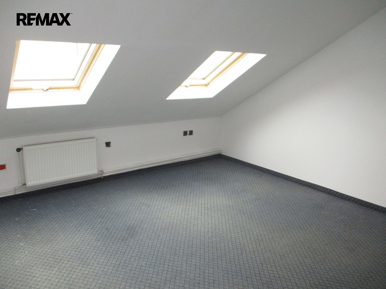 Pronájem kanceláře 17 m² – fotografie 5