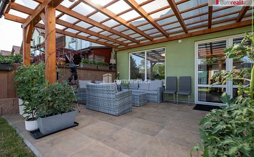 Prodej domu 118 m² s pozemkem 236 m², Lomená, Veltrusy, okres Mělník