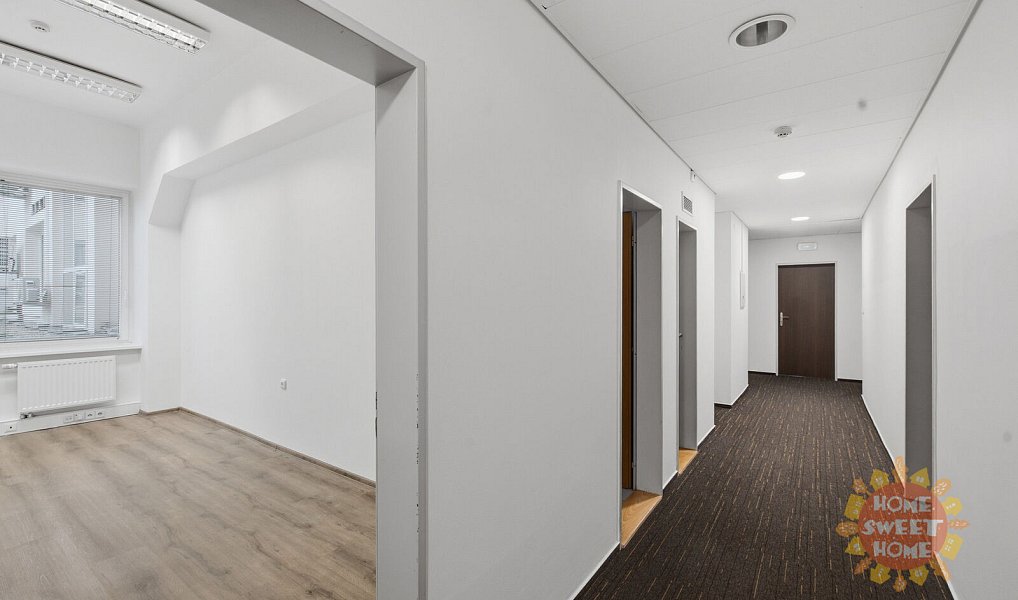 Pronájem kanceláře 20 m², Praha – náhled fotky 4