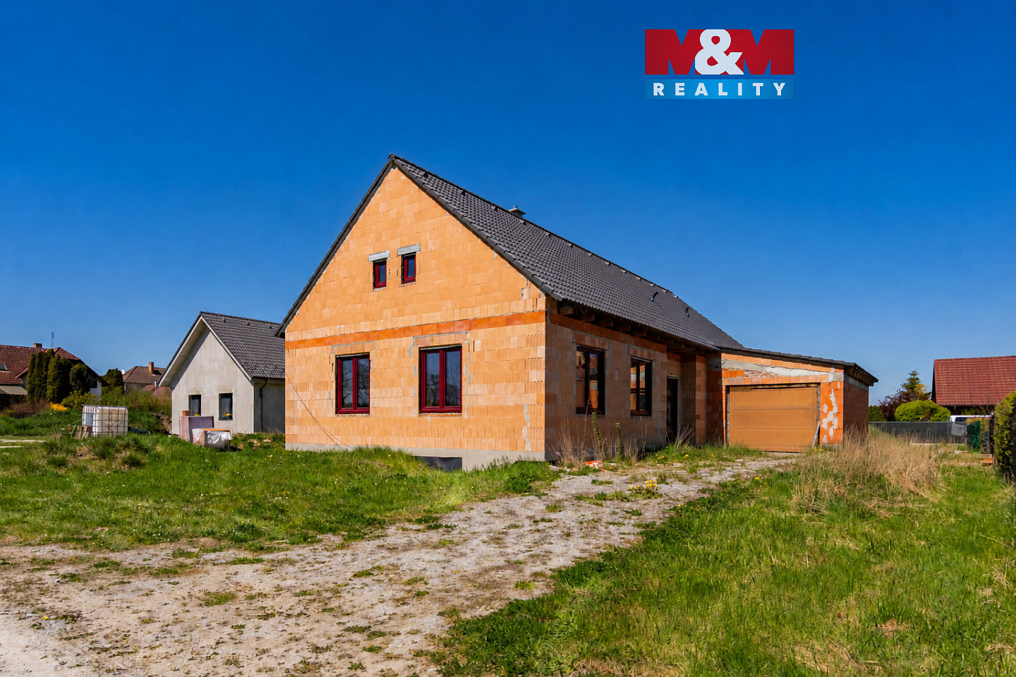 Prodej domu 168 m² s pozemkem 1 144 m²