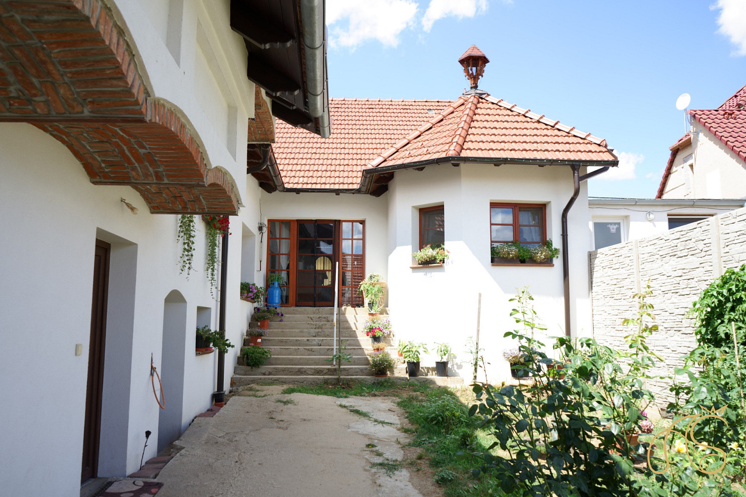 Prodej domu 188 m² s pozemkem 803 m² — photo 2