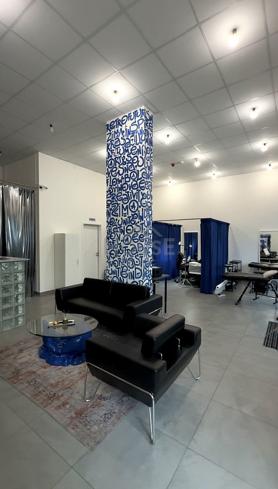 Pronájem obchodních prostor 80 m²